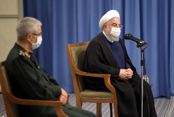 حسن روحانی و  محمد باقری در جمع اعضای ستاد ملی مقابله با کرونا در حضور امام خامنه‌ای
