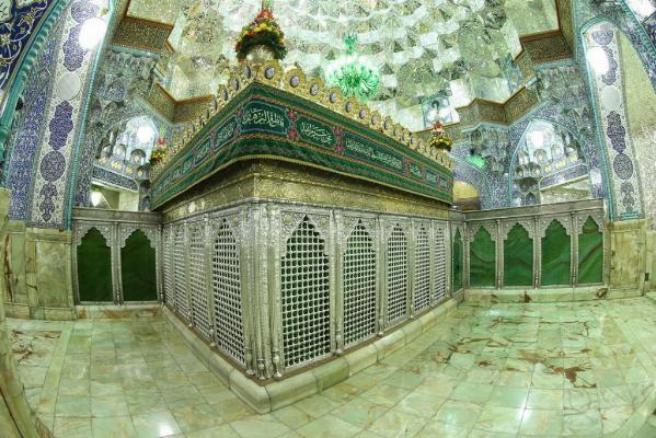 ضریح حرم حضرت معصومه (سلام‌الله‌علیها)
