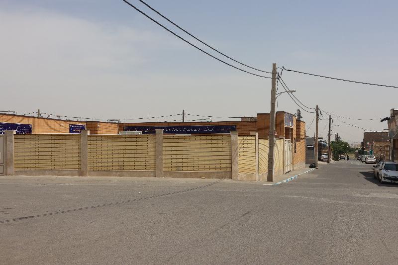 دبستان حضرت رقیه (سلام‌الله‌علیها) روستای صرم (قم)